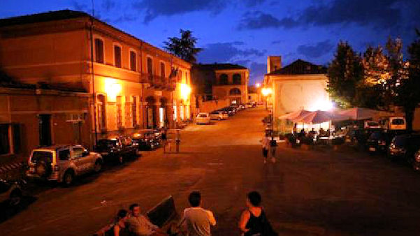 Barbaresco by night ..